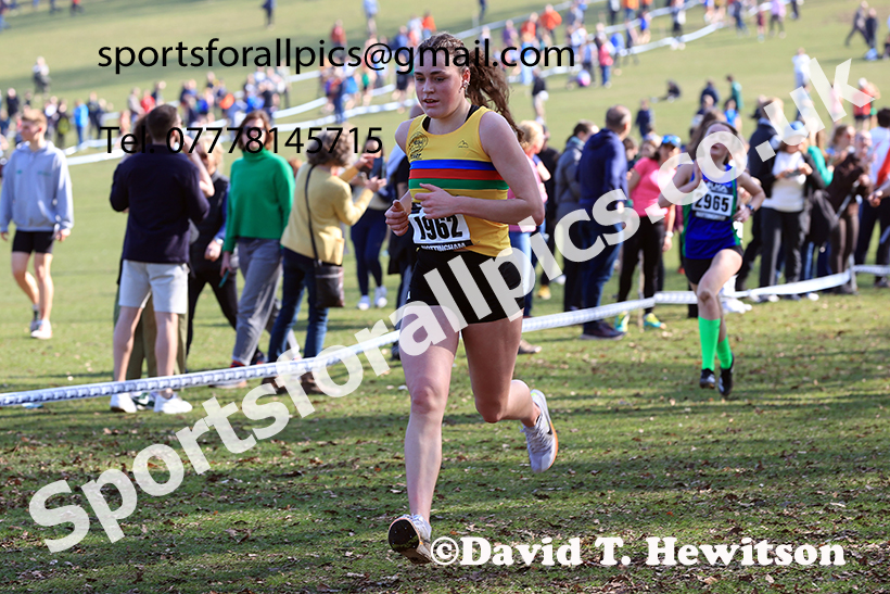 Womens under-17s 2025 UK CAU Inter Counties Cross Country Champs., Wollaton Park, Nottingham. Photo: David T. Hewitson/Sports for All Pics